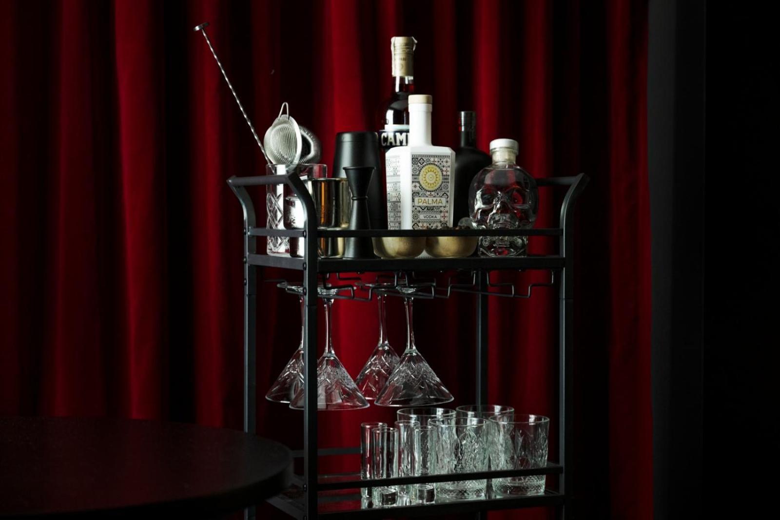 The Donna Portals (Adults Only) Hotell Portals Nous  Eksteriør bilde