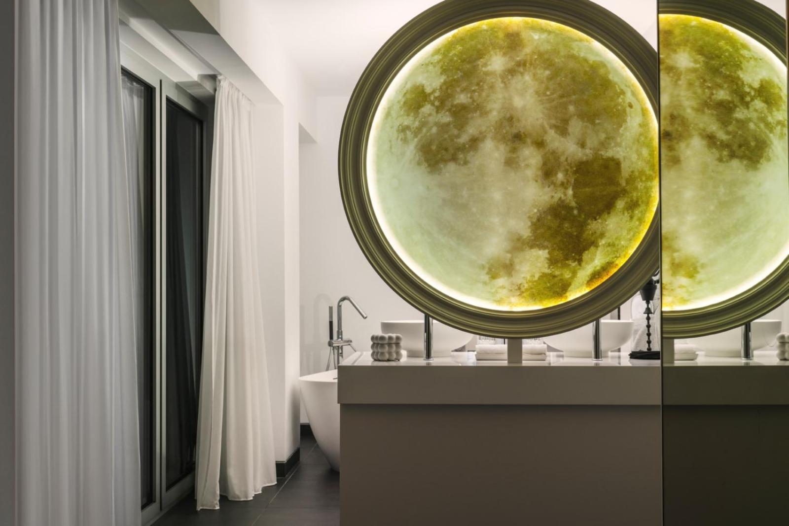 The Donna Portals (Adults Only) Hotell Portals Nous  Eksteriør bilde